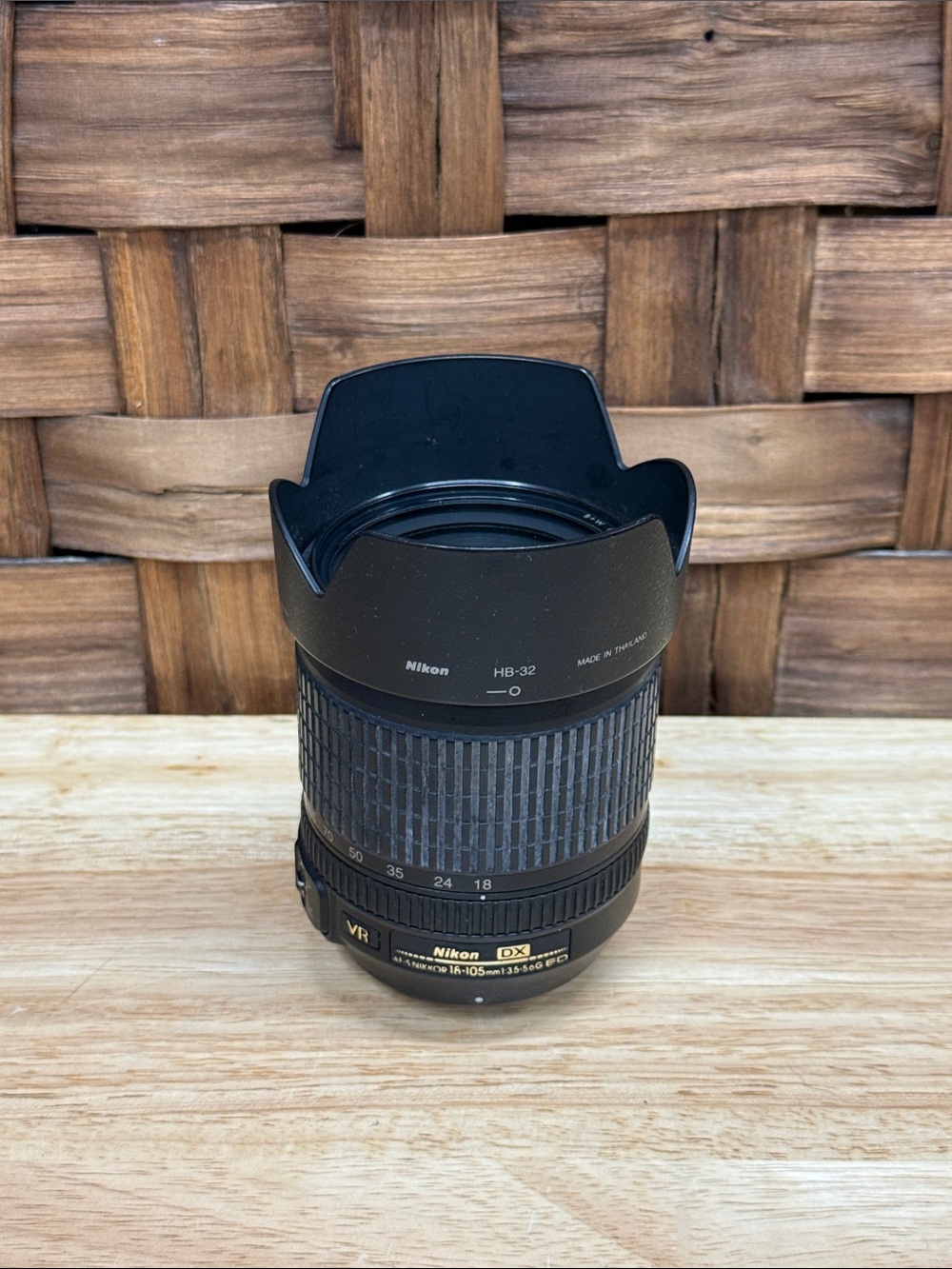 Nikon Black 18-105mm VR DX Zoom Lens with Hood